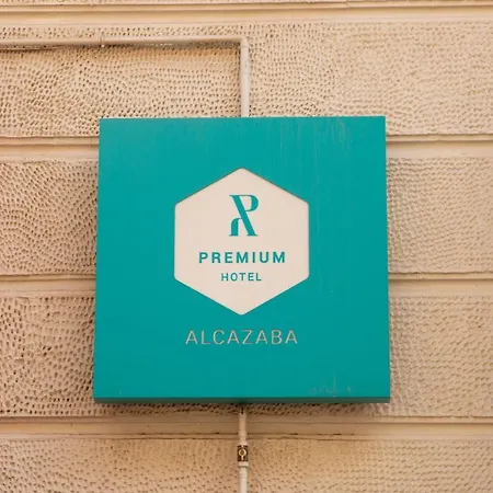Hotel Alcazaba Premium 2*