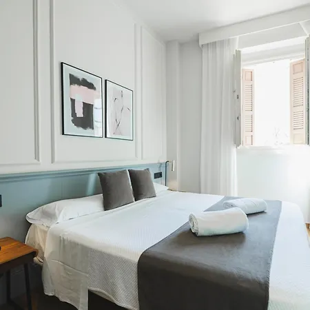 Alcazaba Premium Hotel 2*