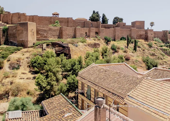 Ξενοδοχείο Alcazaba Premium 2*